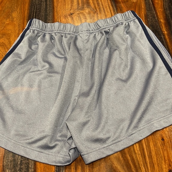 adidas Shorts Adidas Size M Short Shorts Poshmark